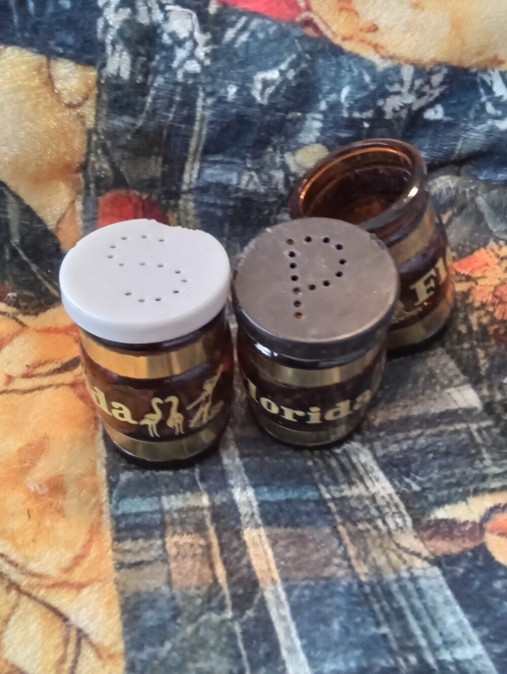 #1333 Salt, Pepper And Toothpick Holder